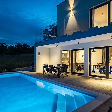 Villa Kalu 2 Filipana 外观 照片