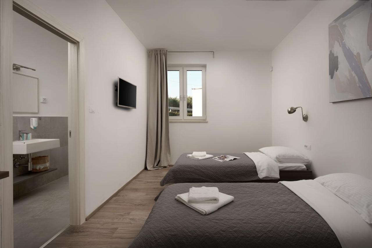 Villa Kalu 2 Filipana 外观 照片