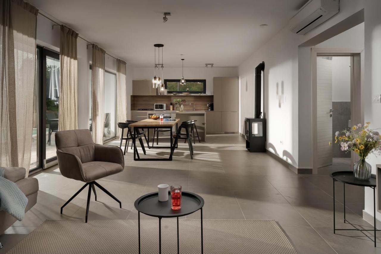 Villa Kalu 2 Filipana 外观 照片