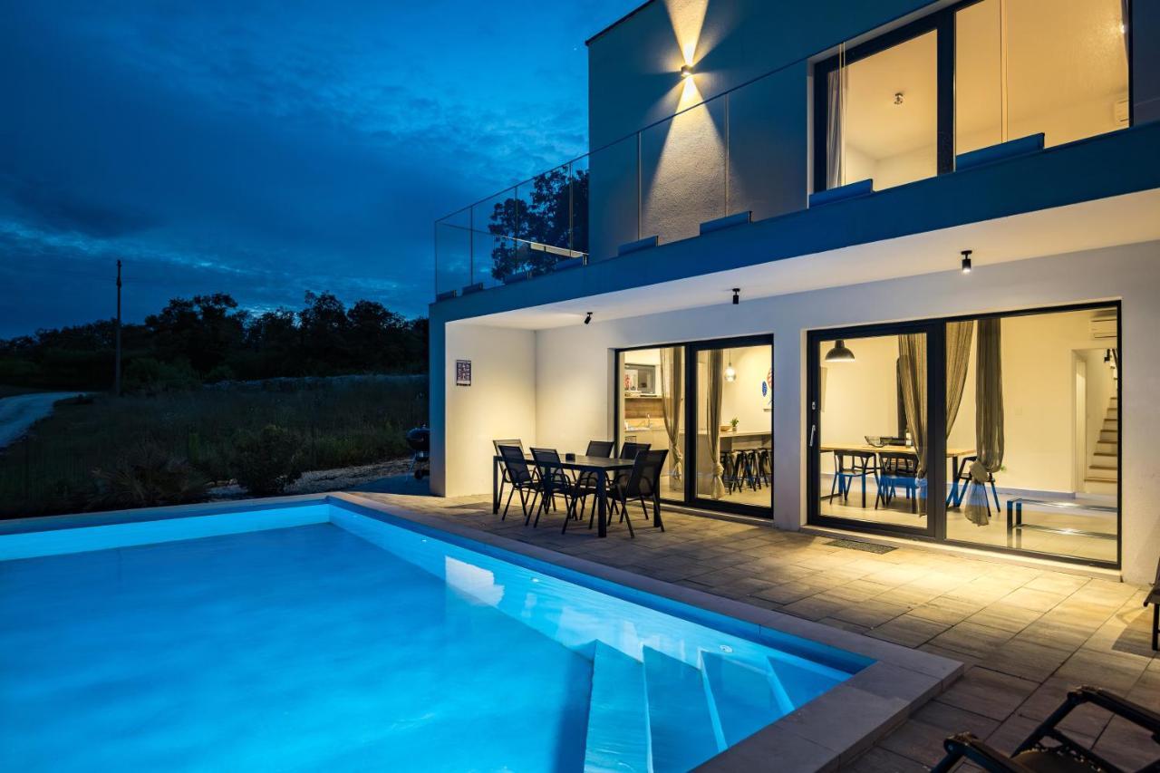 Villa Kalu 2 Filipana 外观 照片