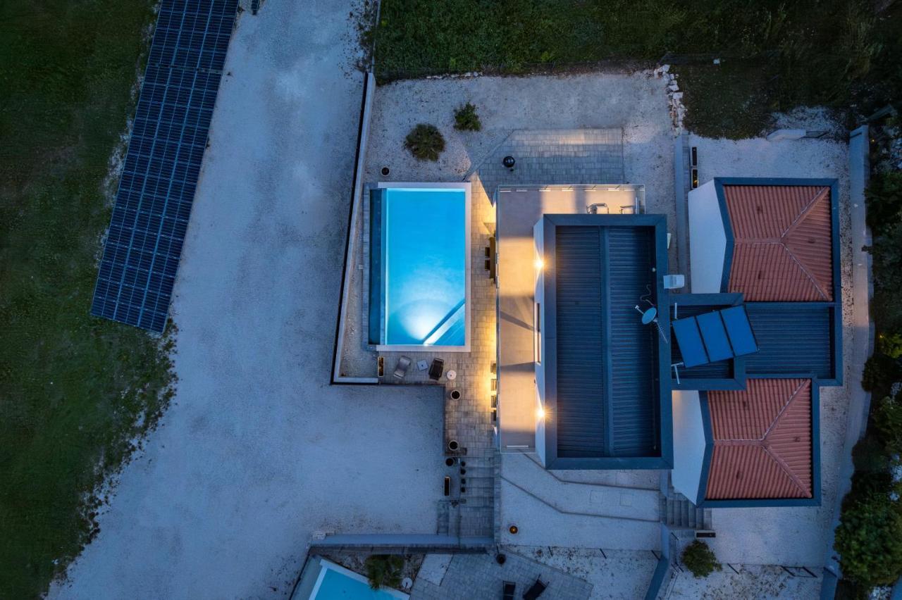 Villa Kalu 2 Filipana 外观 照片